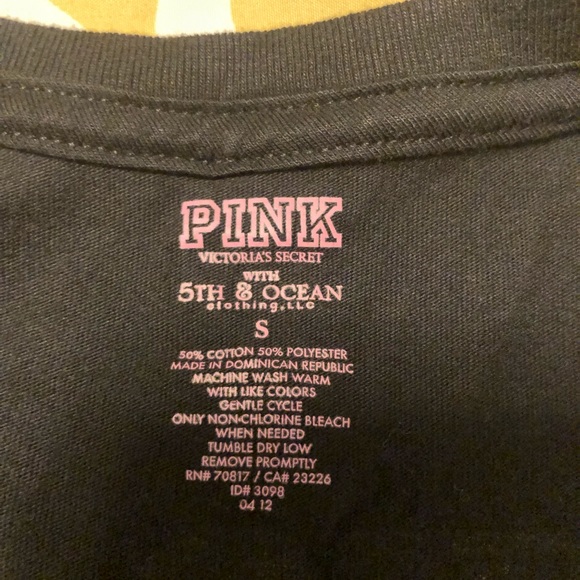 Cincinnati Reds t-shirt - Picture 2 of 3